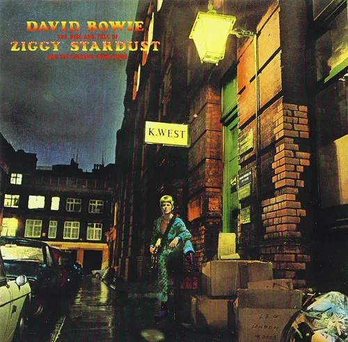 The Rise and Fall of Ziggy Stardust and the Spiders from Mars by David Bowie